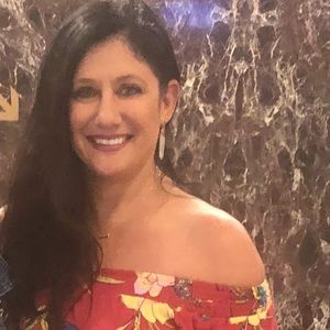 Meet your Posher, Julie